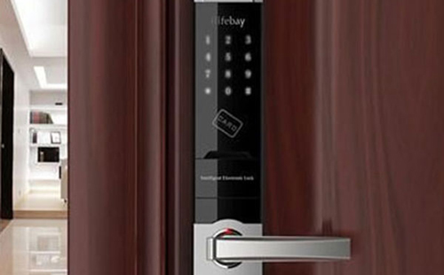 淮上24小时上门开锁公司