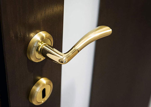 淮上24小时上门开锁公司