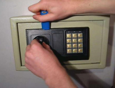 淮上24小时上门开锁公司